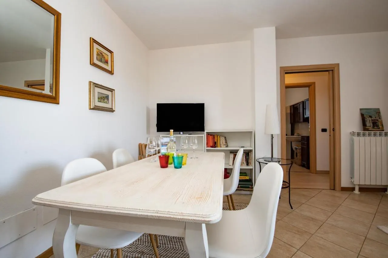 Garda & Golf Apartment Pozzolengo